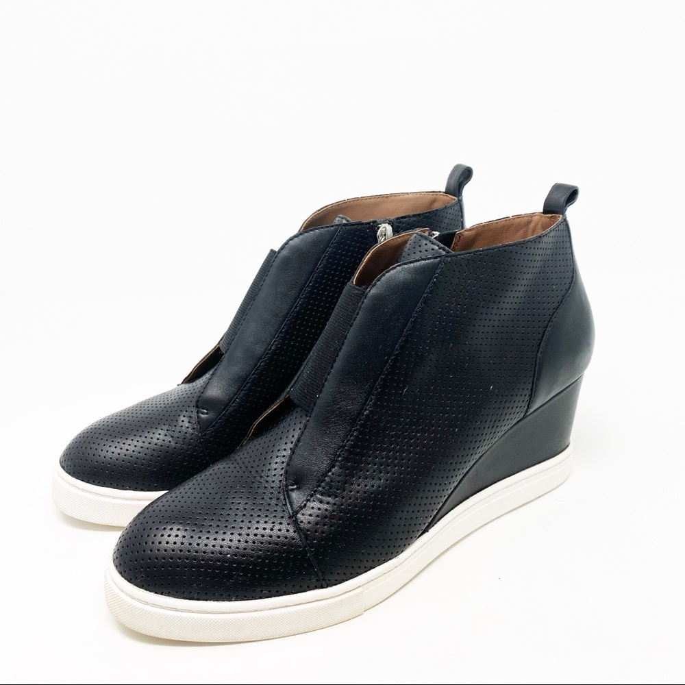Linea Paolo Hightop Wedge Sneaker Black 8.5